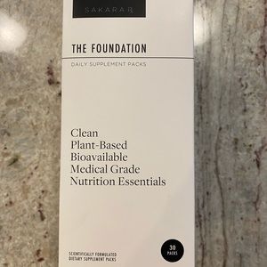 Sakara the foundation daily vitamin packs $120